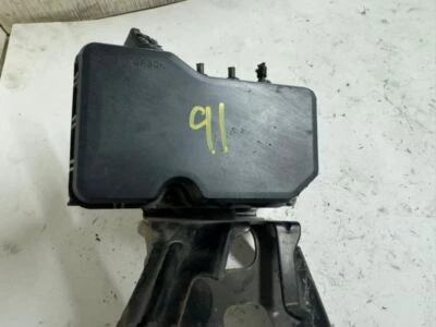 08-09 SCION XD Anti Lock Brake System ABS Pump Module  - 44510-52700 - Image 1 of 3