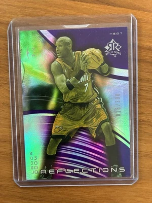 LaMar Odom /300 Amethyst 2003-04 Upper Deck Triple Dimensions Reflections #42 - Image 1 of 2