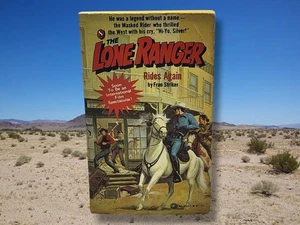 Vintage 1979 (1st Print) #8 The Lone Ranger Rides Again! Fran Striker Paperback - Picture 1 of 7