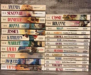 Sunfire Romance Serie, 32 Bücher Set + 9 Bonusbücher von Willo Davis Roberts, Dose - Bild 1 von 9