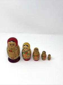 Juego de 5 muñecas rusas de madera vintage pintadas a mano - Imagen 1 de 17