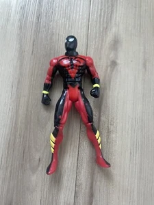 ToyBiz Spider-Man Web Splasher Hydro Blast Wind Attack SPIDEY 5" Action Figure - Picture 1 of 2