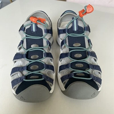 Sandalia deportiva Keen para mujer Astoria West punta cerrada 1023587 talla 8,5 Foto 1 de 4