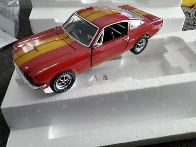 RARE CANDY APPLE RED 1966 SHELBY GT-350H LE 1/24 FRANKLIN MINT  725/2500 - Image 1 of 4