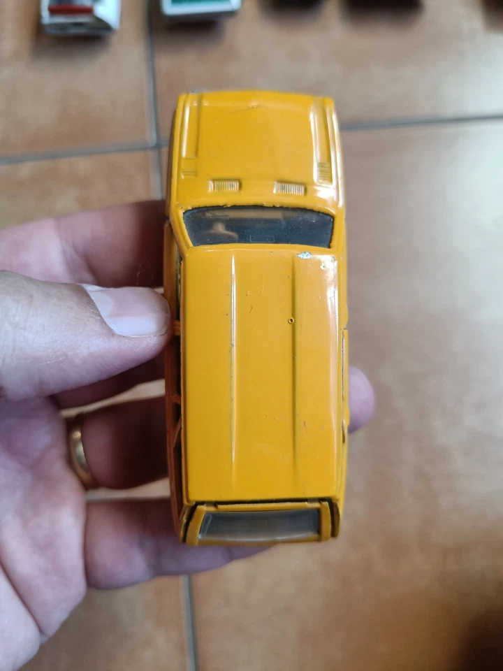 Modellino Mercury scala 1:43, Art 304 Fiat 131 Familiare colore giallo anni 70 - Immagine 1 di 4