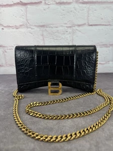 Balenciaga Hourglass Black Croc-Embossed Wallet on Chain Bag - Bild 1 von 16