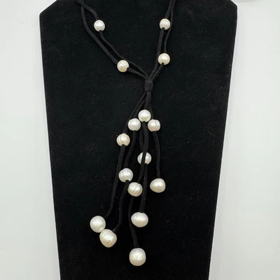 "Collar con borla de perlas de agua dulce 28"" cordón de gamuza negro joyería Boho Lariat" Foto 1 de 4