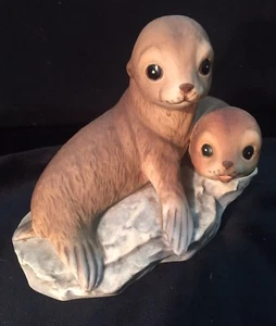 Statuina vintage Homco Baby Seals capolavoro porcellana 1981 ottime condizioni - Foto 1 di 10