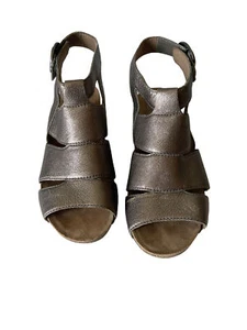 Dansko Sera Open Toe Sandal Pewter Metallic Leather Cork Wedge 38 7.5 US Shoes - Picture 1 of 8