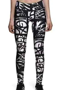 Terez Sz M Womens Black & White Crop Scribble Pants Ultra Lightweight & Stretchy - Picture 1 of 2