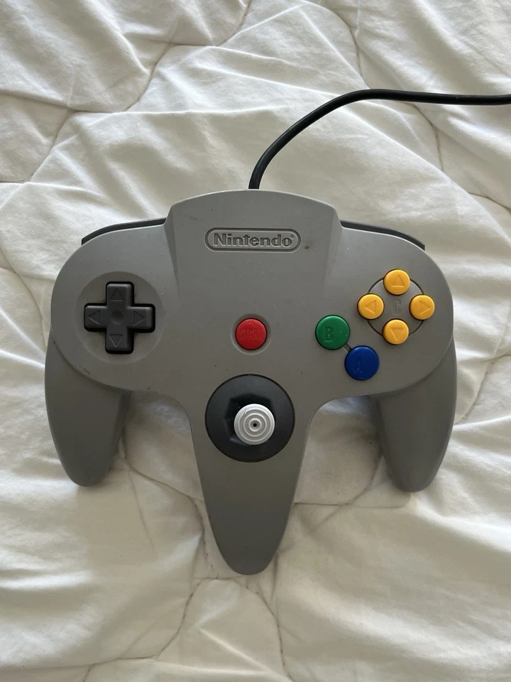 Genuine Nintendo 64 N64 Controller Grey NUS-005 Tested & Working + Free Postage - Image 1 of 1