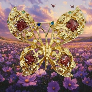 VTG RHINESTONE BUTTERFLY BROOCH WHIMSICAL FAIRY ETHEREAL GRANNY CORE SHABBY CHIC - Picture 1 of 12