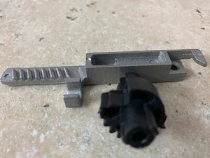 J8120097 Sector Service Rack Kit CJ5 CJ7 Scrambler Wrangler (YJ) Non Tilt - Picture 1 of 7