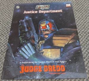 Juego de rol The Judge Dredd - The Rookies Guide to the Justice Department - Imagen 1 de 4