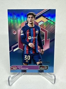TOPPS FEINSTER UEFA 2022-23 GAVI/275 HIMMELBLAU REFRAKTOR BARCELONA - Bild 1 von 2