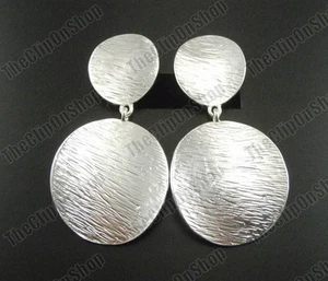 PENDIENTES CLIP ON GOTA TEXTURIZADO TONO PLATA vintage retro 2.5" gran círculo tribal - Imagen 1 de 3