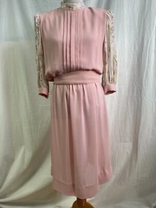 Vintage 70s Pink Chiffon Dress Cocktail Party Dress Belt Sheer Brocade Trim 6/8 - Picture 1 of 5
