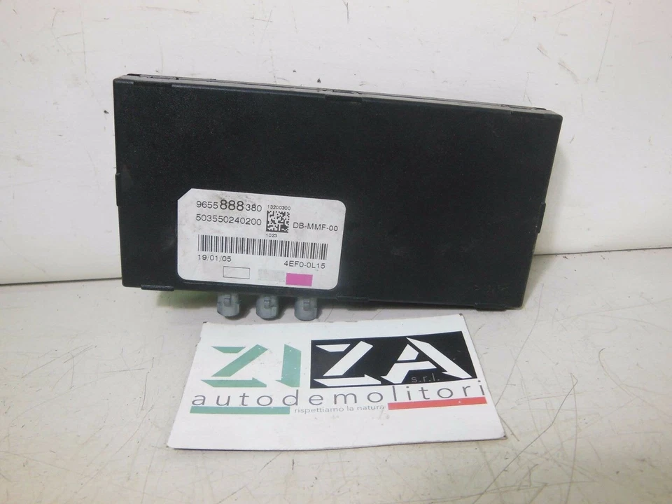 Centralina Antenna Peugeot 407 SW 2005 9655888380 - Immagine 1 di 1