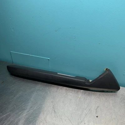 REPOSABRAZOS PUERTA CONDUCTOR DELANTERO IZQUIERDO HONDA ACCORD CUPÉ 2 PUERTAS 90-93 OEM Foto 1 de 4