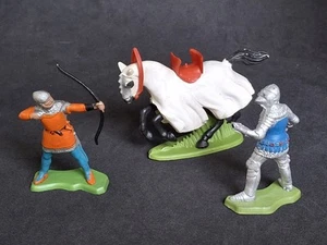 1/32 Britains Herald vintage 3x Chevaliers Knights Ritter Swoppets no Timpo - Picture 1 of 1