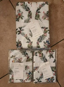 NEW Pottery Barn 12 Days Of Christmas FULL / QUEEN Duvet 2 Standard Shams SET - Picture 1 of 8