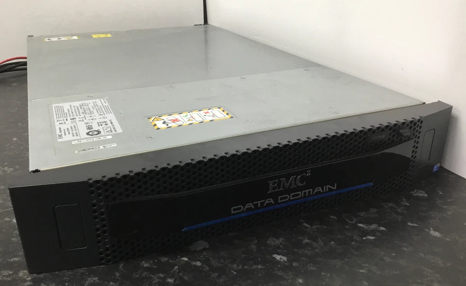 EMC DATA DOMAIN DD2500 Storage Array 900-566-024 SKYDPE Inc NVRAM Mod 10G Mod - Image 1 of 4