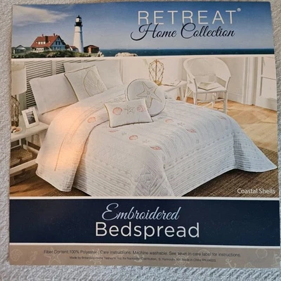Прибрежное одеяло/покрывало двойной размер белое с коралловыми морскими ракушками вышитые детали - Изображение 1 из 4
