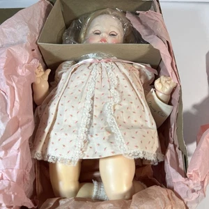 NRFB Vintage Madame Alexander PUSSY CAT Baby Doll w/ Tag & Box Blonde #5225 NEW - Picture 1 of 6