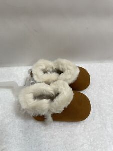 Old Navy Infants 0-3M Brown Faux -Suede Shimmer Faux -Fur Lined Booties