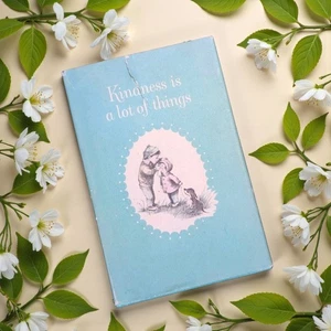 Kindness Is a Lot of Things 1965 Edith Eckblad Gift Book C.R. Gibson Vintage HC - Foto 1 di 11