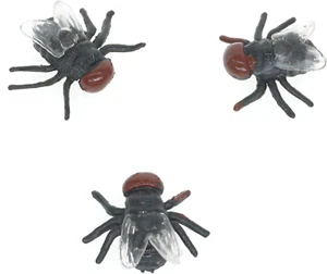 30Pcs Fake Fly Flies Bug Plastic Mock Insects Reptile Joke Toys Prank Scary Tric - Picture 1 of 14
