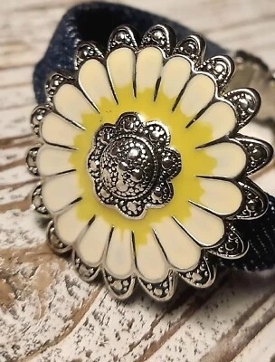 Браслет с магнитной застежкой из денима для девочек юго-западная страна эмаль ромашка цветок  - Изображение 1 из 4