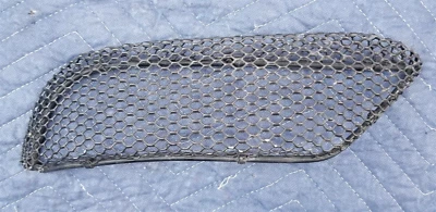 03-06 Mercedes W220 S55 AMG S500 Sport parachoques delantero derecho pasador malla parrilla OEM Foto 1 de 4