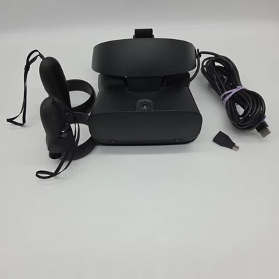 Meta Oculus Rift S PC Powered VR Gaming Headset - Black (Full Set) Works Great - Image 1 of 4