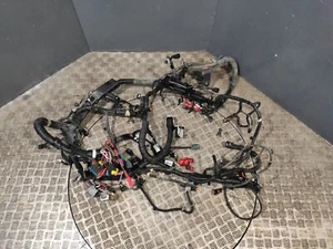 Renault Master MK3 2.3 2019-22 M9T716 Engine Wiring 240119628S 240119057S (V168) - Picture 1 of 17
