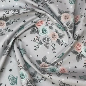 ROSAS MARIPOSAS SOBRE TELA GRIS 100% ALGODÓN por metro - Imagen 1 de 2