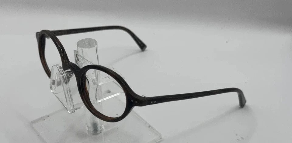 Gafas John Varvatos V322 en color Brownhorn Foto 1 de 4