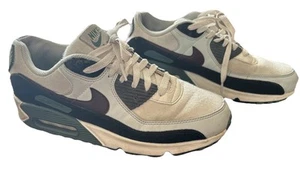 Nike Air Max 90 Mens Size 9 Burgundy Crush Vintage Green FV6059-001 Sneakers - Picture 1 of 11
