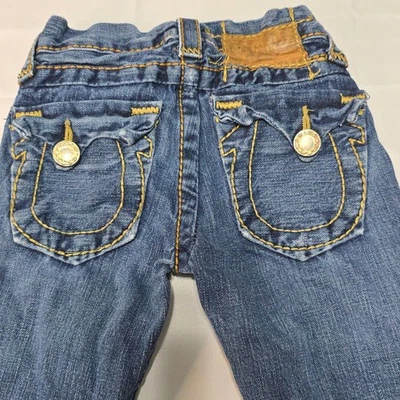 Pantalones de mezclilla para niños Y2K True Religion talla 4 corte bota punto dorado Foto 1 de 4