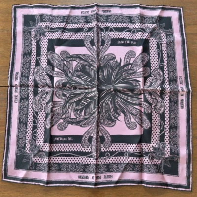 Sera' Fine Silk 100% Italian Silk Pink Floral Ornate Pocket Square Brand New - Image 1 of 3