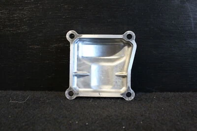 2003 Yamaha Fjr1300 Engine Motor Crank Shaft Crankshaft Cover 1MC-15425-00-00 - Image 1 of 4