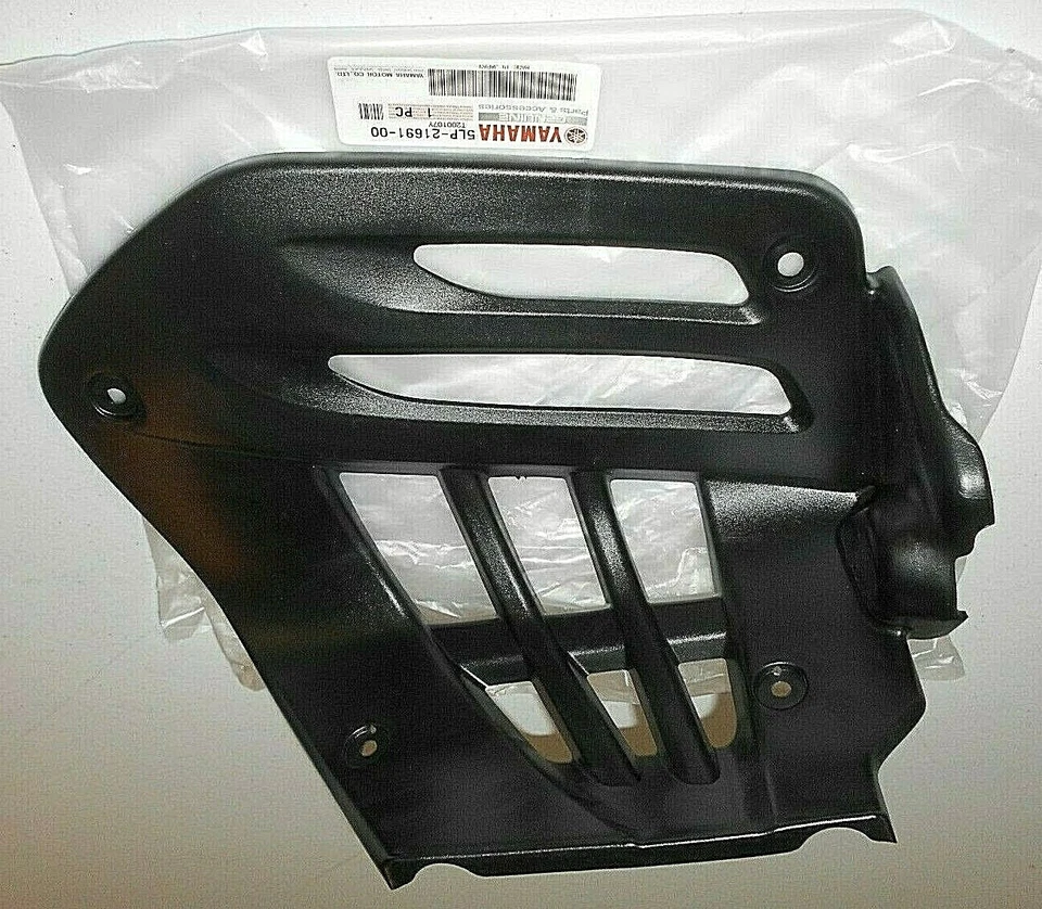 YAMAHA RAPTOR 125.250.350.660 ESTRIBA LATERAL DERECHA PROTECTOR DE TALÓN PLÁSTICO NEGRO Foto 1 de 1