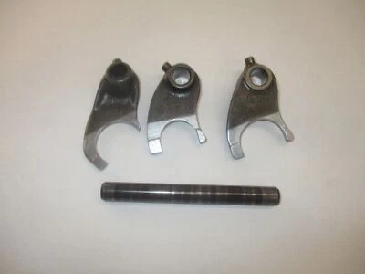 83 HONDA XL200R XL200 GEARSHIFT GEAR SHIFT FORKS - Image 1 of 4