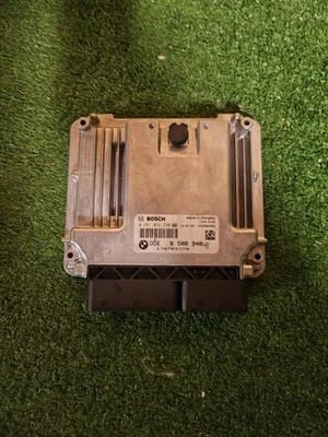 Centralina motore BMW X3 SERIE F ECU 8588946 / 0281032230 - Immagine 1 di 3