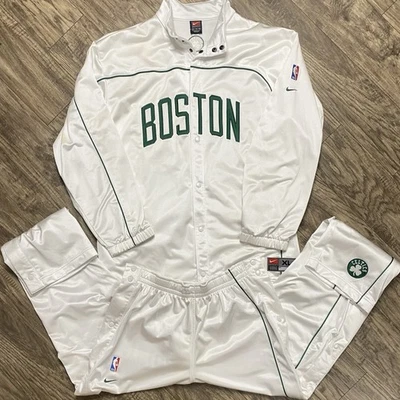 Chaqueta y pantalones vintage años 90 Nike Boston Celtics NBA calentamiento tiro alrededor talla XL Foto 1 de 4