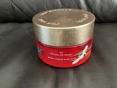 Rituals The Ritual of Tsuru Golden Wisdom Body Scrub Gold & Pine 200ml - Image 1 of 3