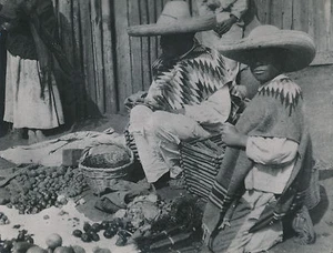 MEXIQUE c. 1950 - Marchands de Fruits à Cuernavaca Pancho et Sombrero - Div 7803 - Picture 1 of 1