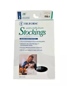 Medias antiembolismo Truform debajo de la rodilla punta cerrada: 18 mmHg M NEGRAS - Imagen 1 de 4