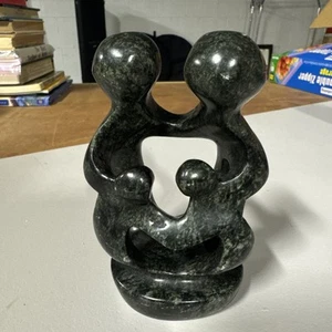 Soapstone Carving Family of 4 - Picture 1 of 3