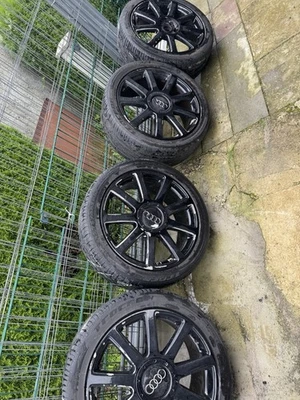 Original Audi Q7 Alufelgen 21 Zoll mit 275/40 ZR21 Ganzjahresreifen –5x112 Loch - Bild 1 von 4